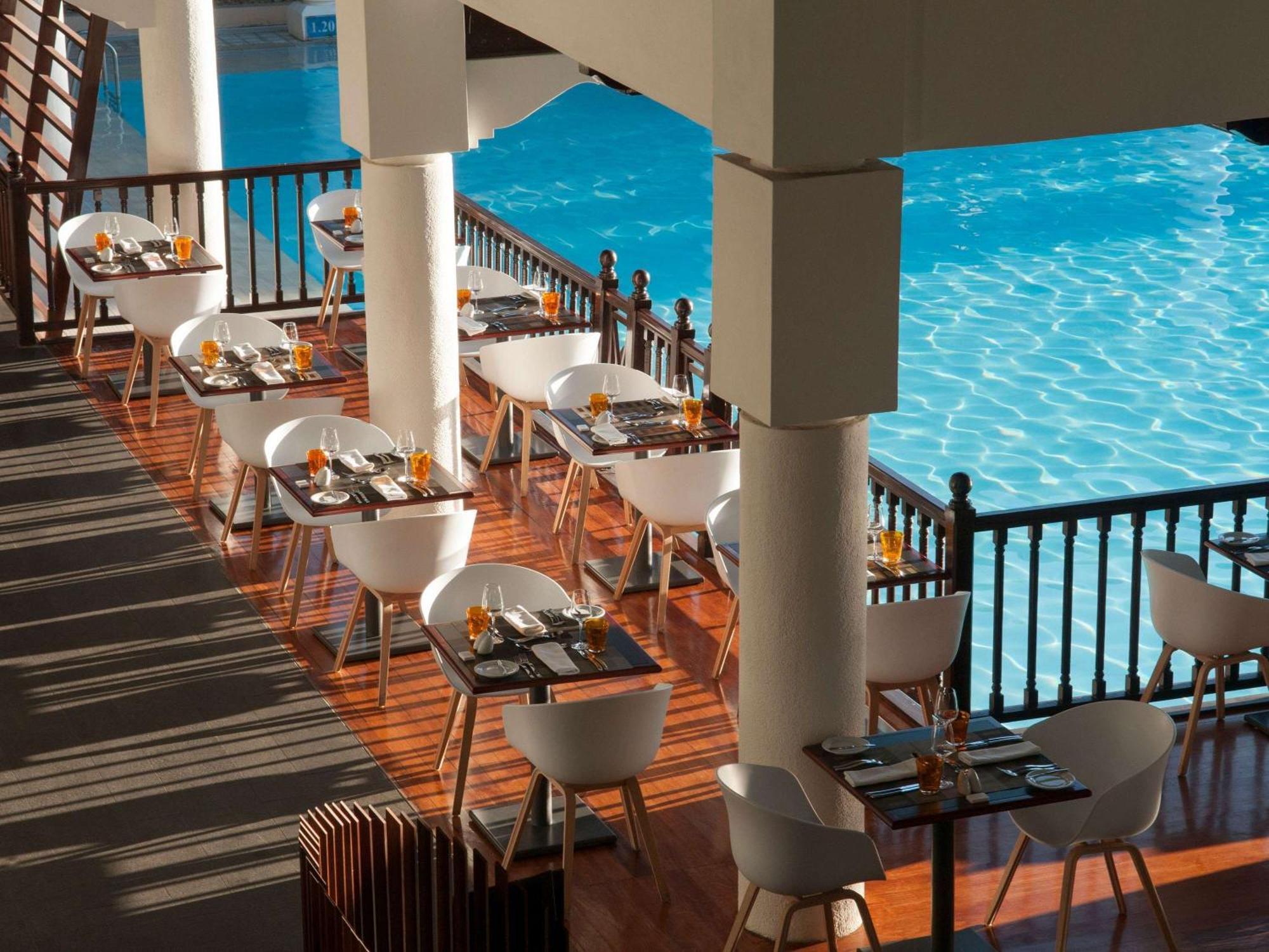 Sofitel Mauritius L'Imperial Resort & Spa Flic-en-Flacq Екстериор снимка